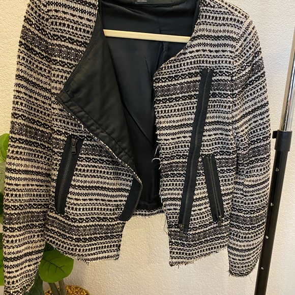 Zara Jacket - Picture 1 of 6